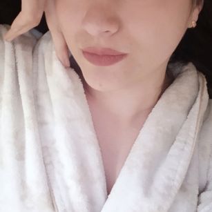 Model - Kristi petite