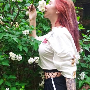 Model - Milf_69 striptease