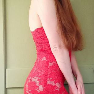 Model - Lemmie Red redhead
