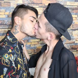 Model - PETERMORVAL sexy