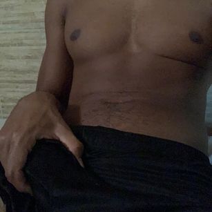 Model - BigBlackCuck cuck