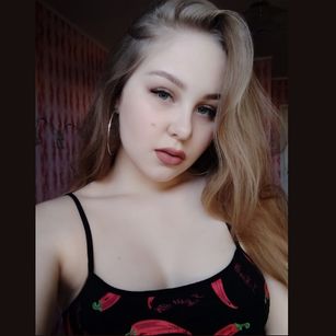 Model - JuicyPeach boobs