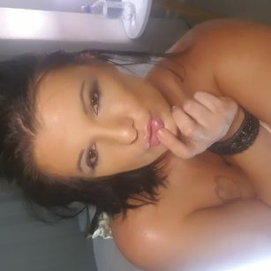 Model - Octavia Rebel sexy