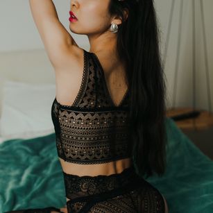 Model - KaliRoses feet