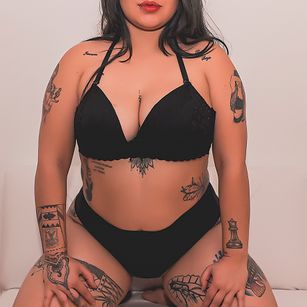 Model - Kimberly Miyer cock