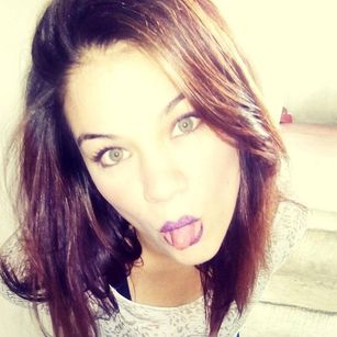 Model - Marly Suares pregnant