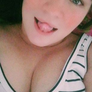 Model - Marly Suares milk