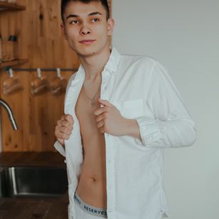 Model - johnnyrapidd anal