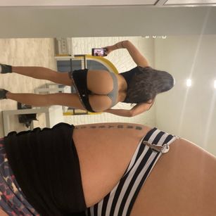 Model - Marta Pretty Hellomary