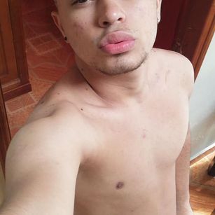 Model - Alex Cossio ass