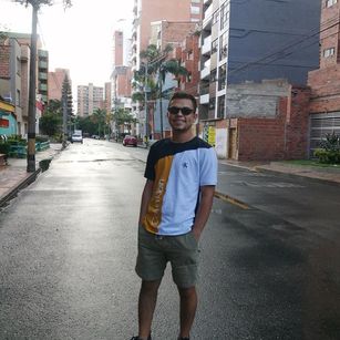 Model - Alex Cossio smoke