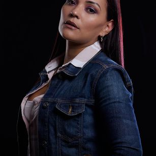 Model - Amy_Morgan tits