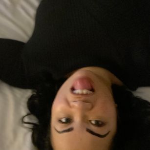 Model - baked co0kiies deepthroat