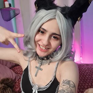 Model - Shiromi Nyan shaved