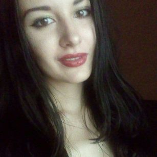 Model - Becka fingering