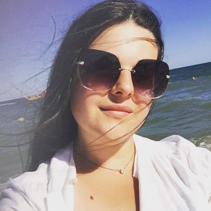 Model - BianessaLay talk