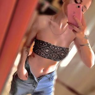 Model - Hanna Backer bigtits