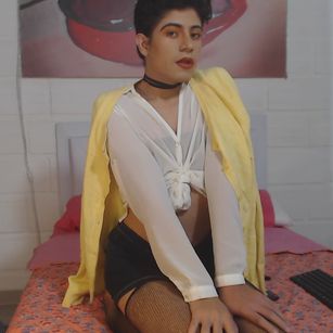 Model - Alice Rose new