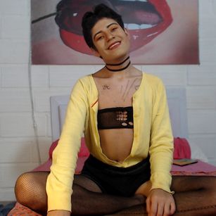 Model - Alice Rose new