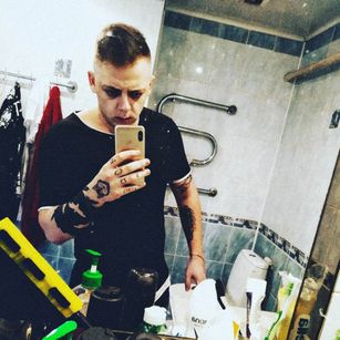 Model - Noah Cartwright rap