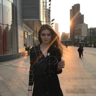 Model - Elizabeth Owl cute