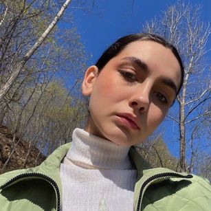 Model - Grace cam2cam