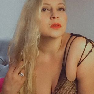 Model - Lady Lexie Sex bigboobs