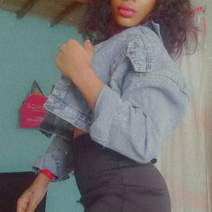 Model - Shania nueva