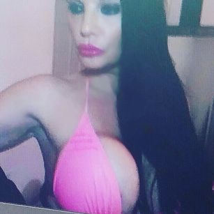 Model - VictoriaValenxo Hot