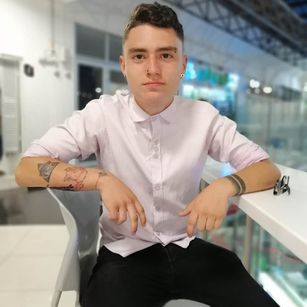 Model - ALEK KOSLOV cute