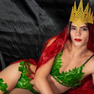 Model - Alaska pears young