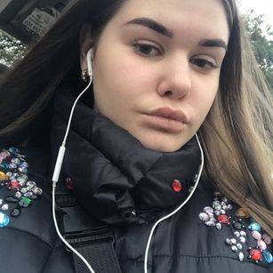 Model - Varvara artoftheday