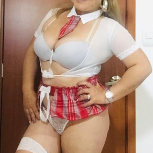 Model - Lady Lexie Sex latina