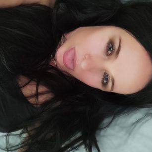 Model - MissAngelica mistress