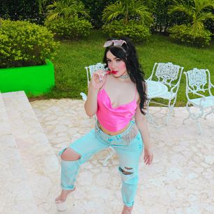 Model - EmilyPrada POV