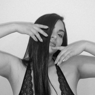 Model - natalie jensen cum