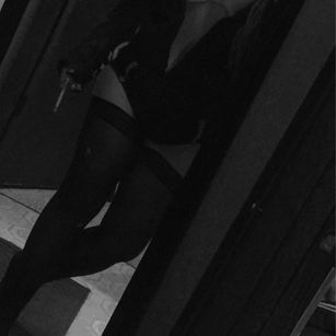 Model - Defective doll toy