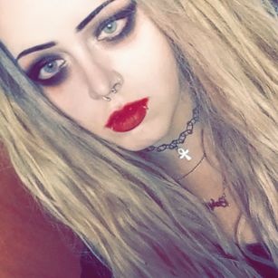 Model - Defective doll tight