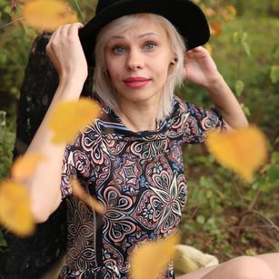 Model - Kitty_Lasy oil