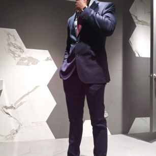 Model - Pharoah Zeus black