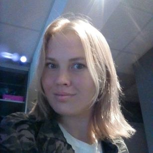 Model - Kiss_Mi_ cute