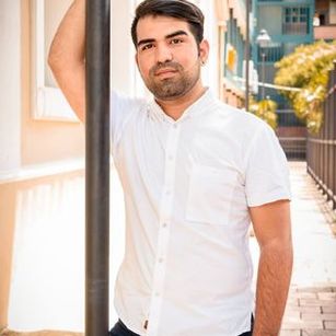 Model - cesar becerra complacientes