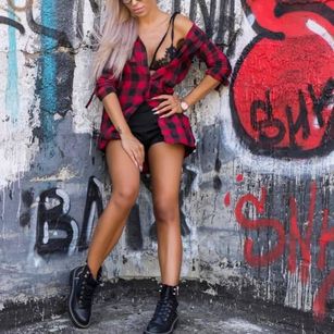 Model - Diana Smith roleplay