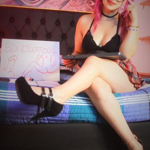 Model - Ella_Quinn latina