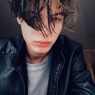 Model - HenryCush fetish