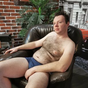 Model - GenrikhBecca fetish