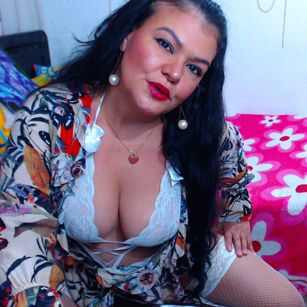 Model - roxanna hairypussy