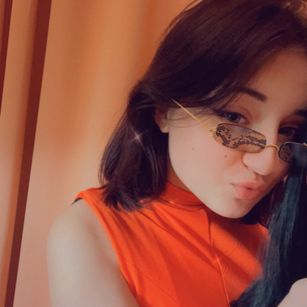 Model - DanielleL dominatrix