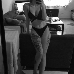 Model - LenaAndLara LOVENSE