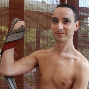 Model - Max Davies tantric